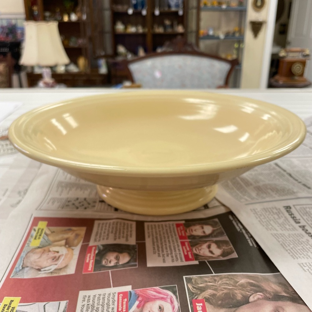 Vintage Fiesta 1936-1944 12 Inch Cream Footed Compote Bowl